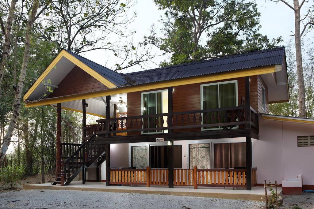Baan Suan Chan Kanchanaburi Exterior photo